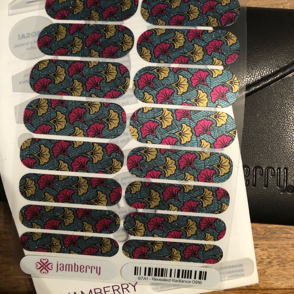 Jamberry Wrap